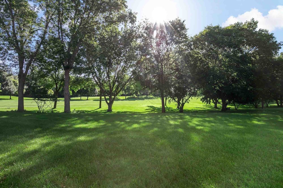 14424 Fairway Drive, Eden Prairie, MN 55344, Presented by Cheryl Holds